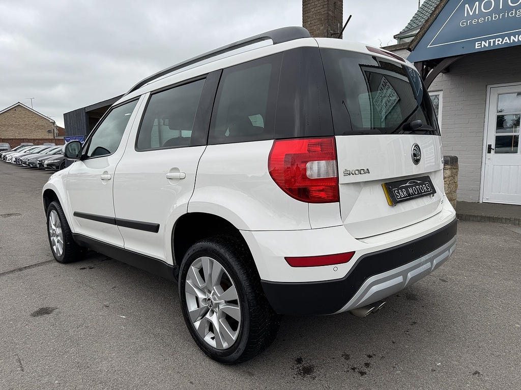 Skoda Yeti Tdi Se L GX15BZB White #6