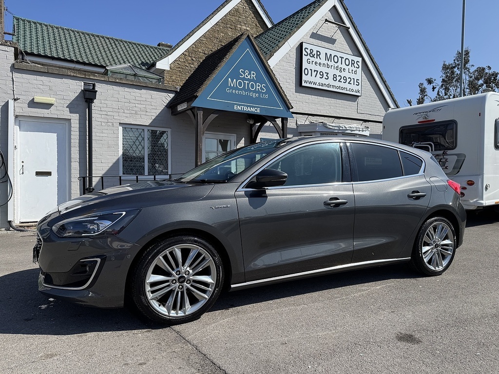 Ford Focus Ecoblue Vignale EO69OFS Grey #3