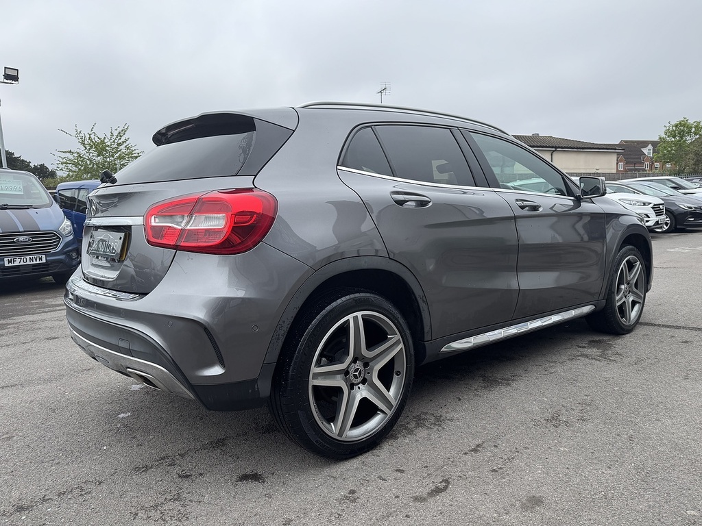 Mercedes-Benz GLA Class Gla200d Amg Line KE17NBF Grey #4