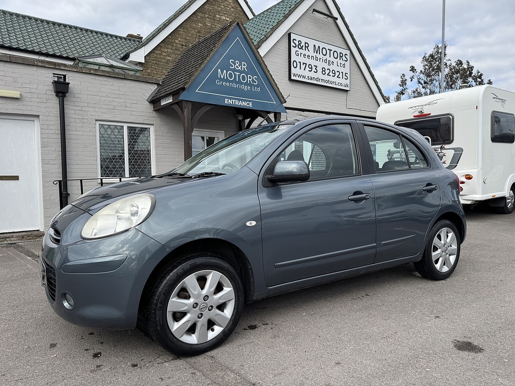 Nissan Micra Acenta Green #2