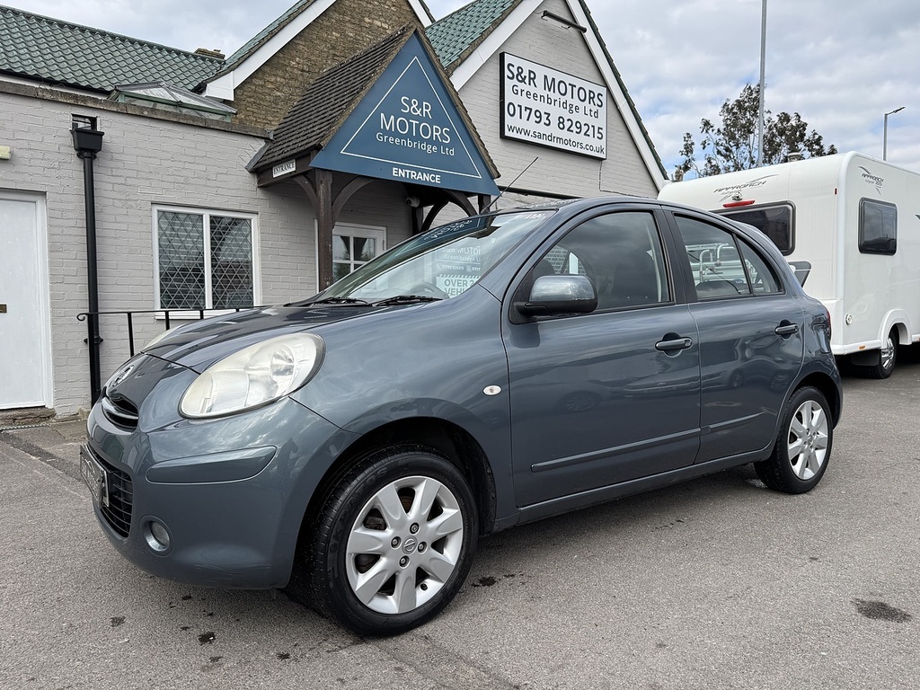 Nissan Micra Acenta Green