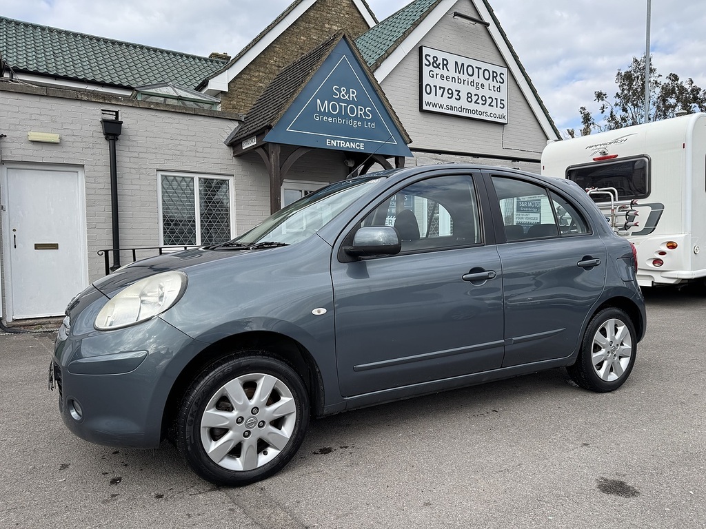Nissan Micra Acenta Green #3