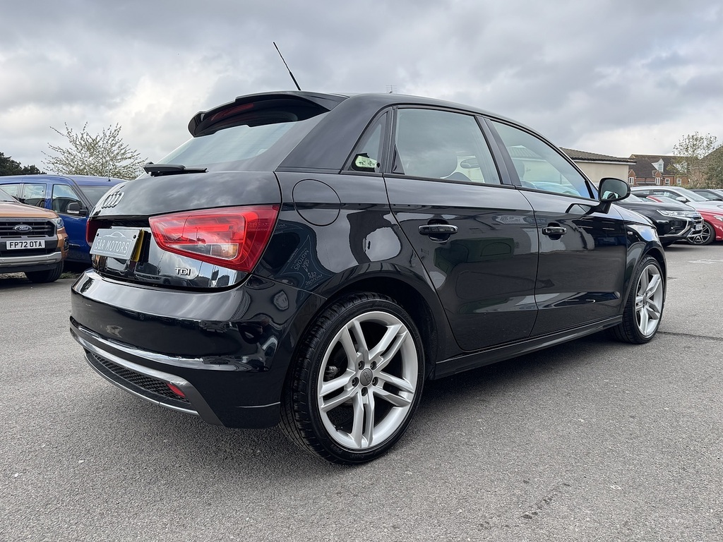 Audi A1 Tdi S Line YB63GXT Black #4