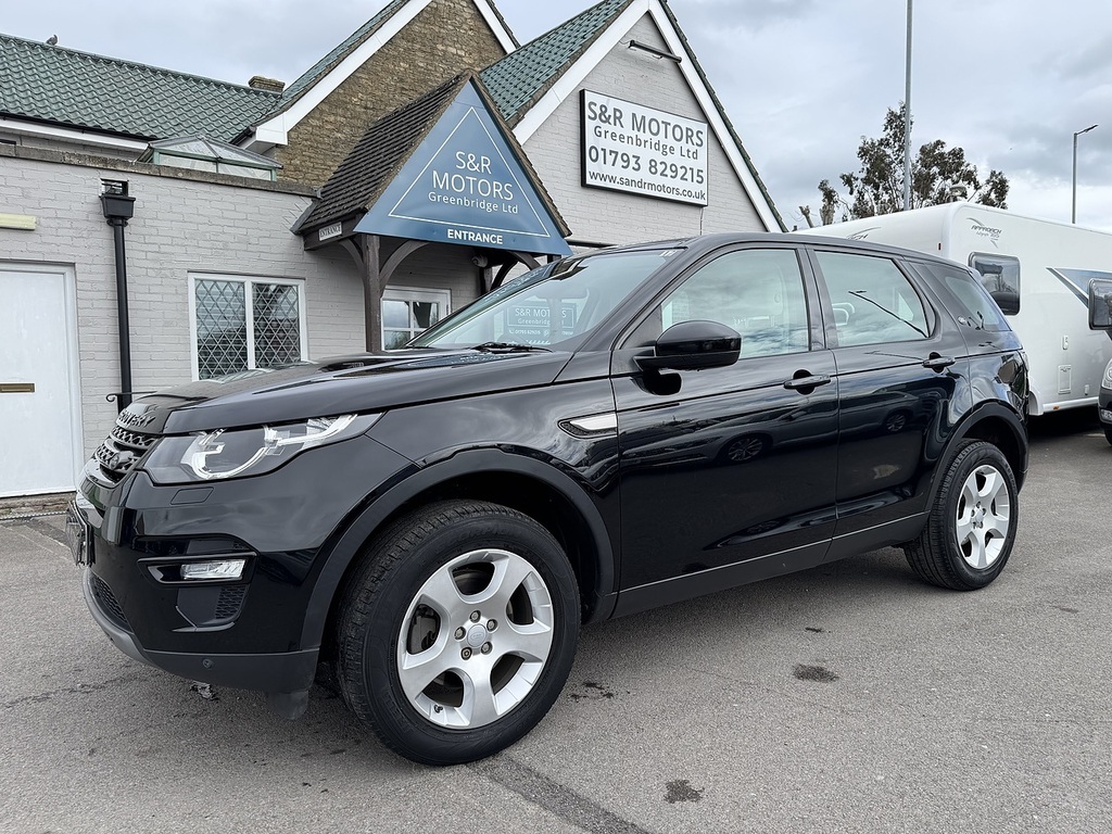 Land Rover Discovery Sport Ed4 Se Tech GF67HFA Black #2