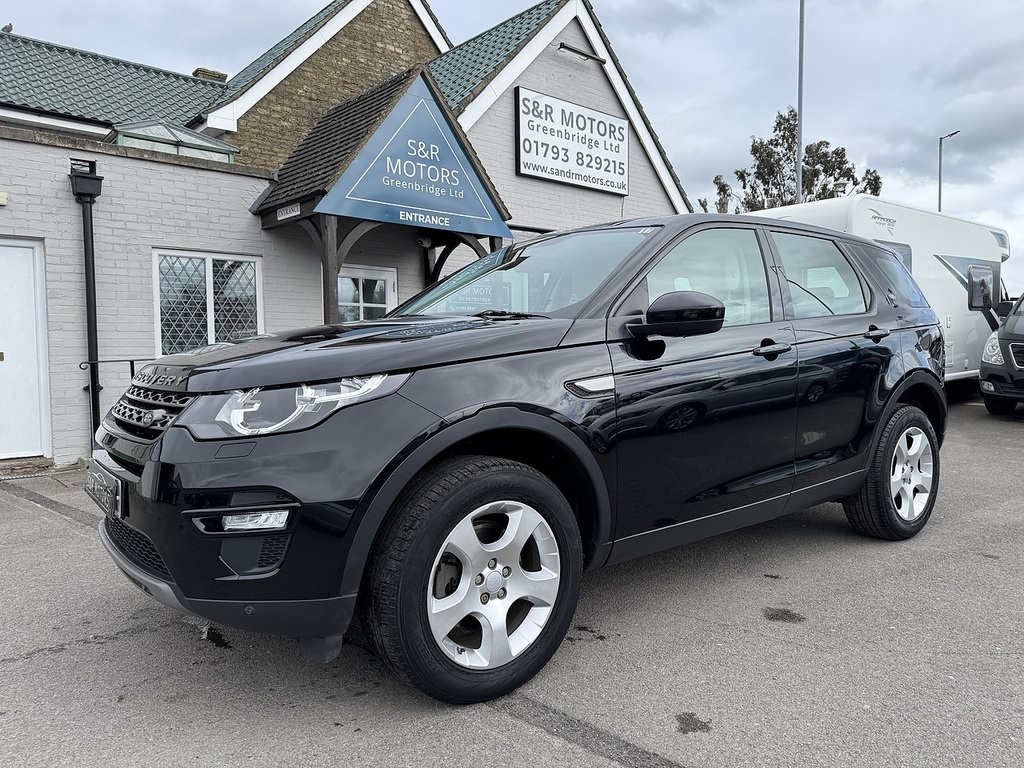 Land Rover Discovery Sport Ed4 Se Tech GF67HFA Black #3