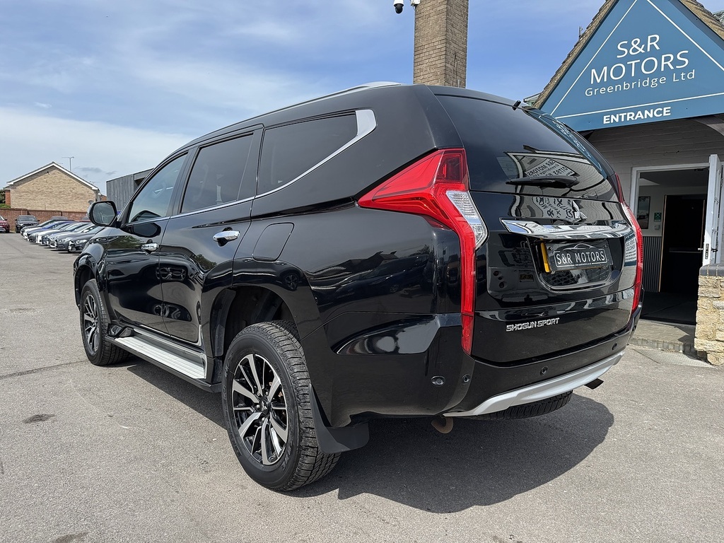 Mitsubishi Shogun Sport D 4 Black #6