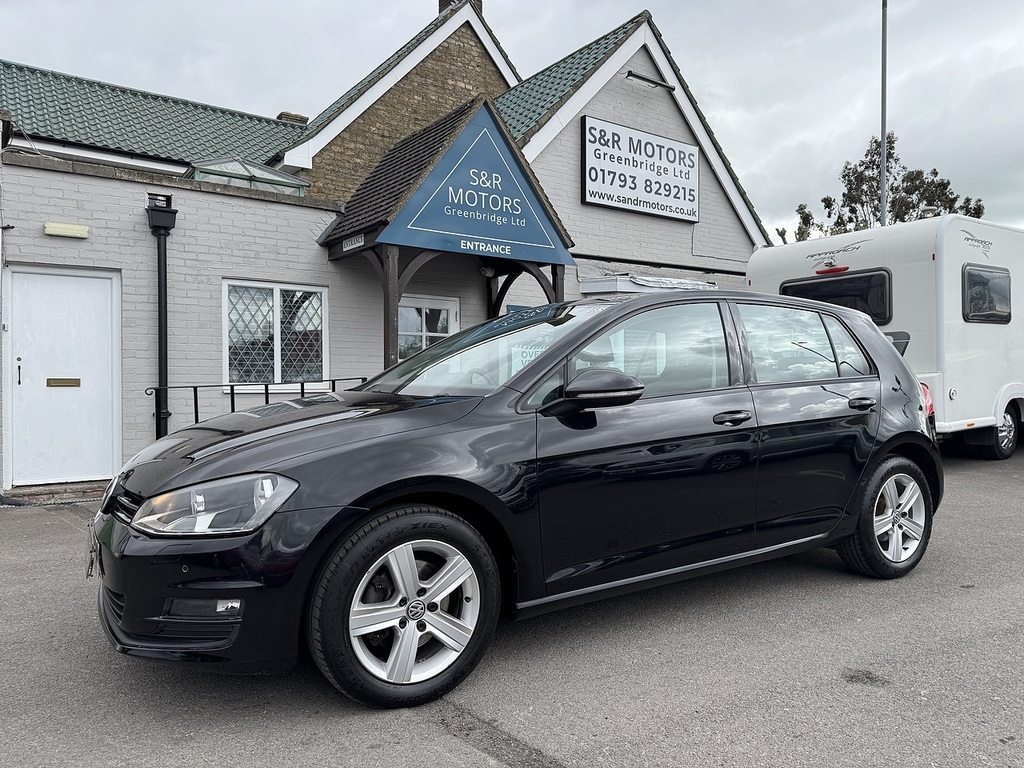 Volkswagen Golf Tsi Bluemotion Tech Match Edition KN66HNP Black #2