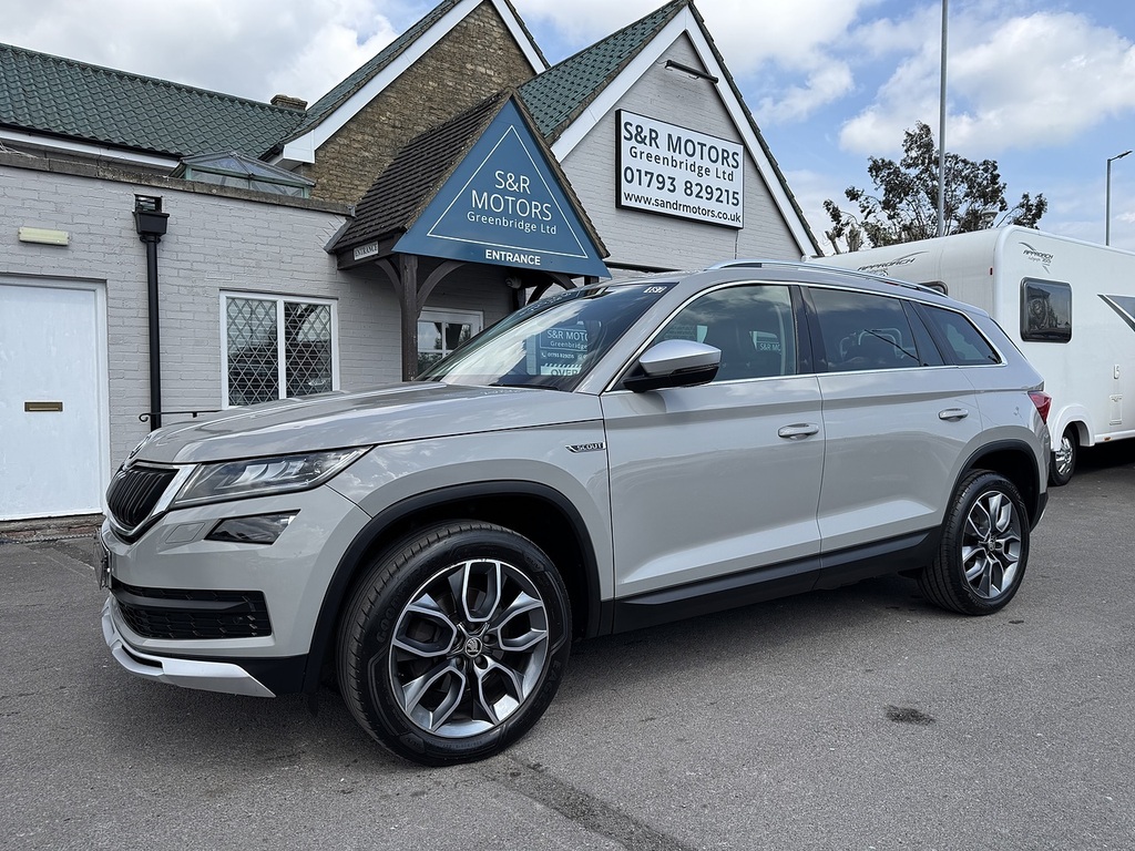 Skoda Kodiaq Tdi Scout LL68FVE Grey #2