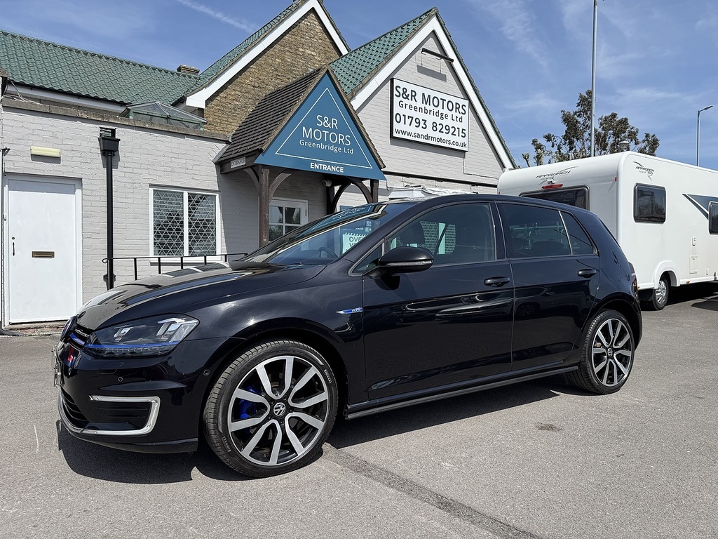 Volkswagen Golf Tsi Gte Nav LS66YPD Black #3