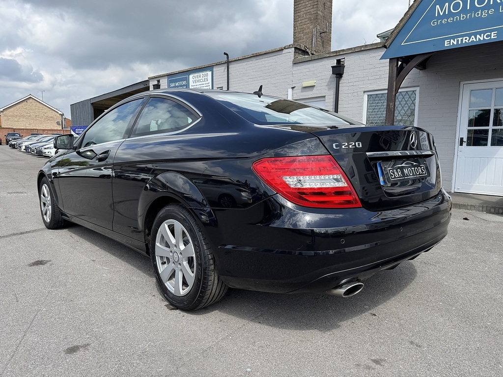 Mercedes-Benz C Class C220 Cdi Executive Se FL64PJX Black #6