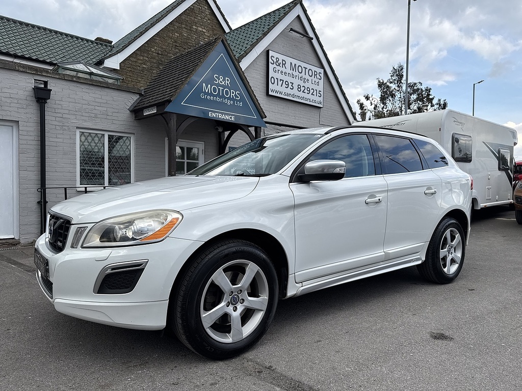 Volvo XC60 D3 R-design SD12KXY White #2