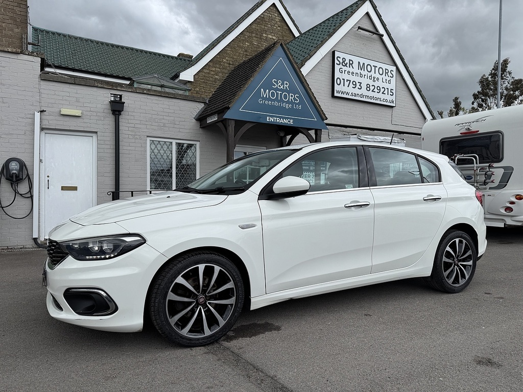 Fiat Tipo Mpi Lounge WR17MMJ White #3