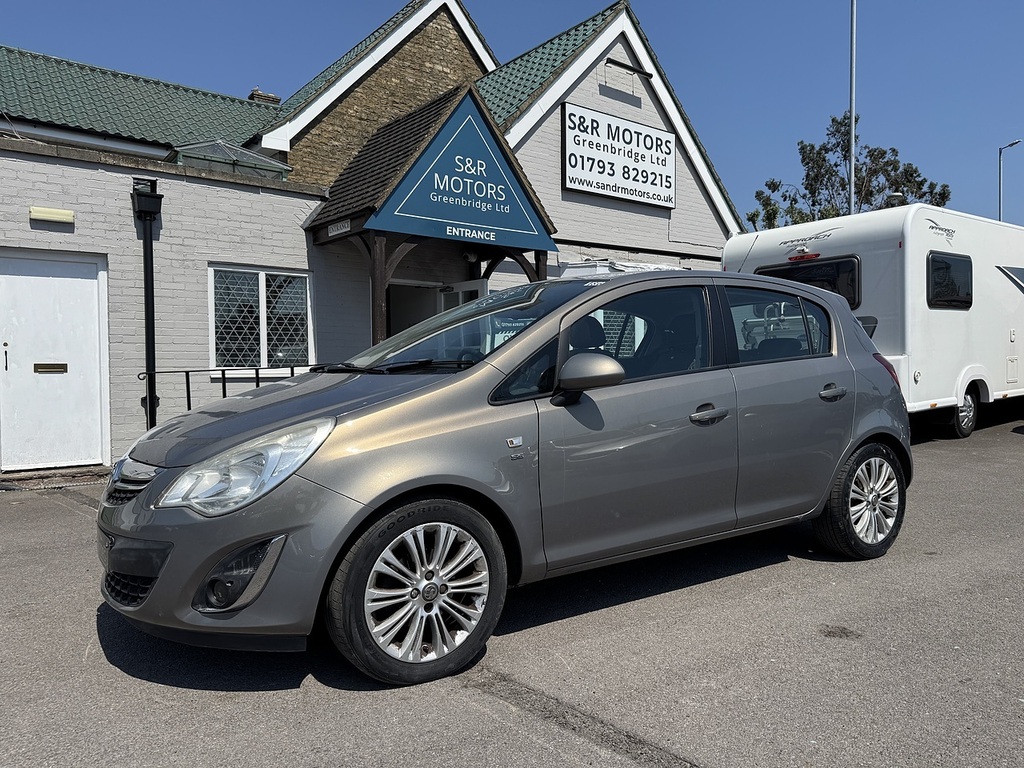 Vauxhall Corsa Se HN12YCO Brown #2