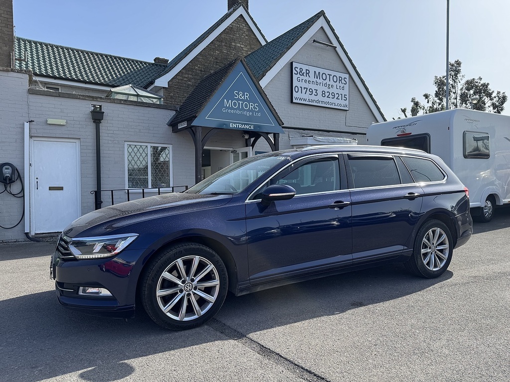 Volkswagen Passat Tdi Se Business VK19WHJ Blue #3