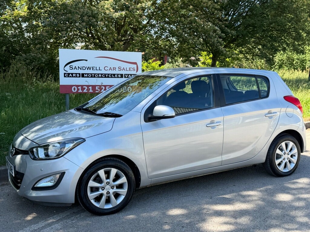 Hyundai I20 1.4 Active Euro 5 Silver