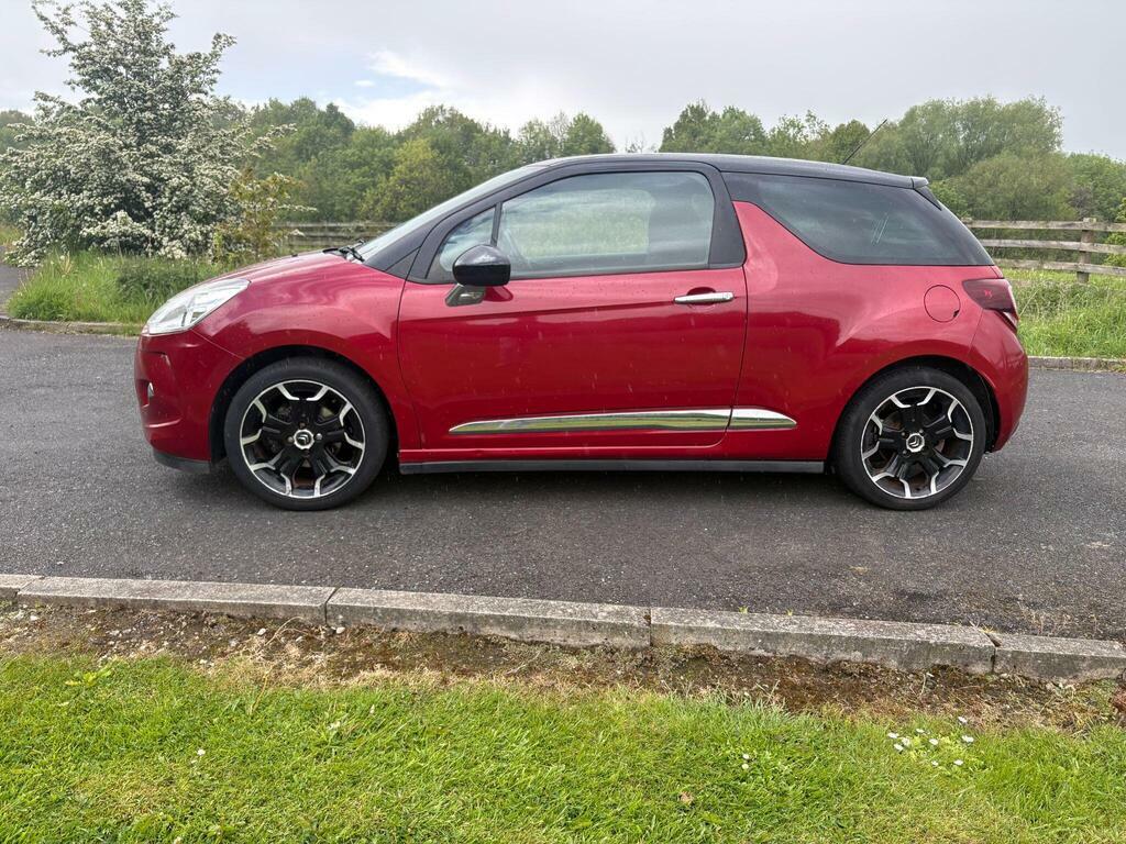 Citroen DS3 1.6 Vti Dstyle Plus Euro 5 MA14NRF Red #4