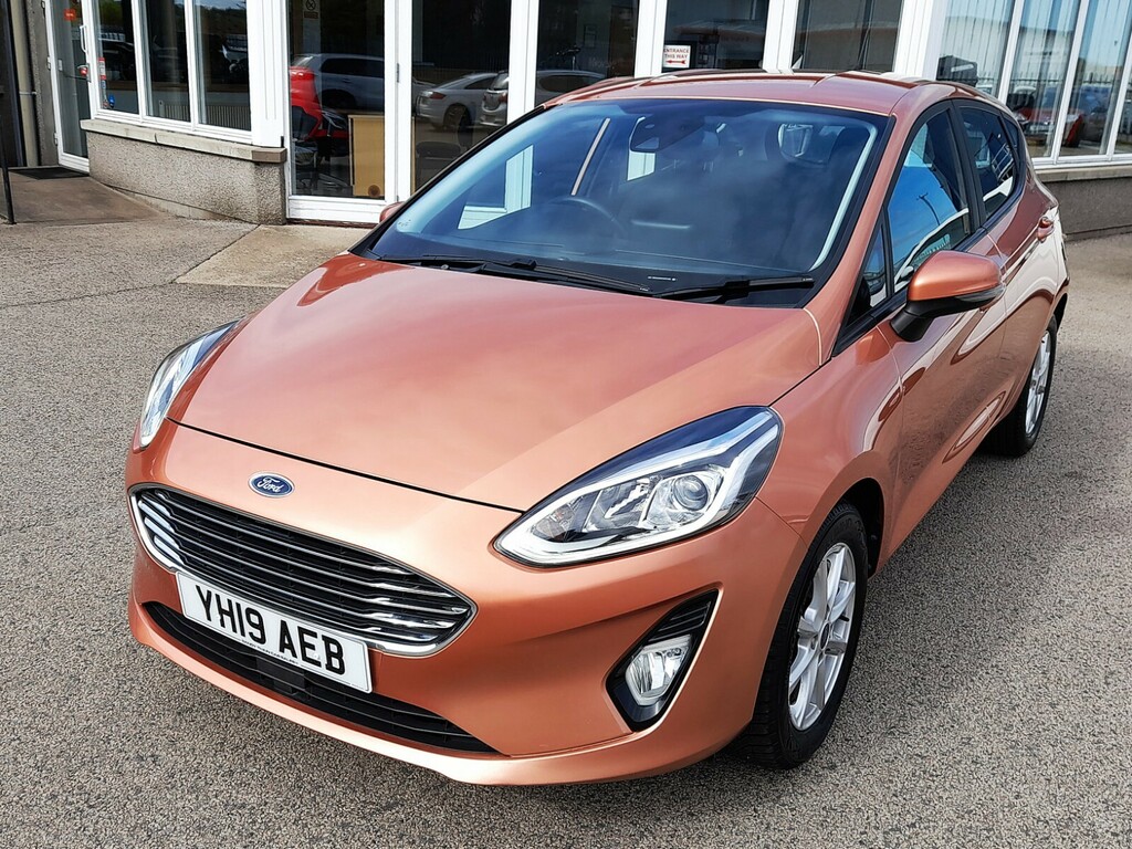 Ford Fiesta 1.5 Tdci Bo Play Zetec Nav Lez Compliant 