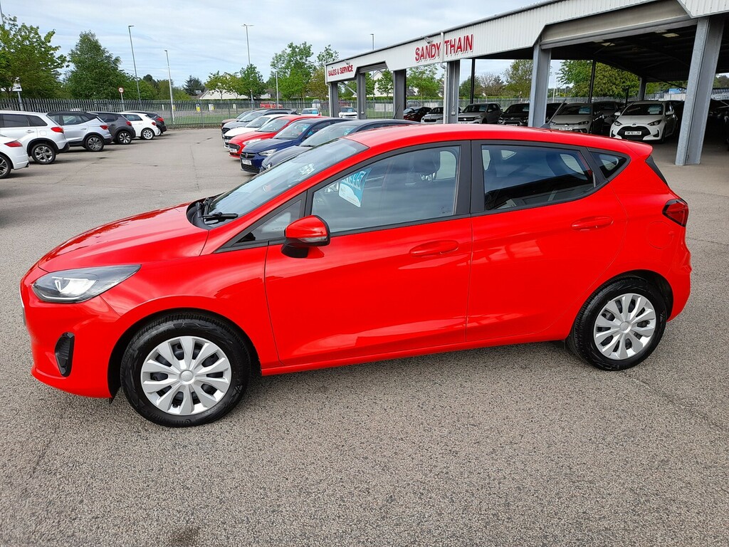 Ford Fiesta 1.1 Trend NC23FCP Red #3