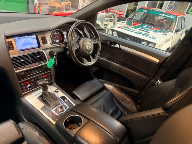 Audi Q7 3.0 Tdi V6 S Line Plus Tiptronic Quattro Euro 5 S NV62HVD Silver #3