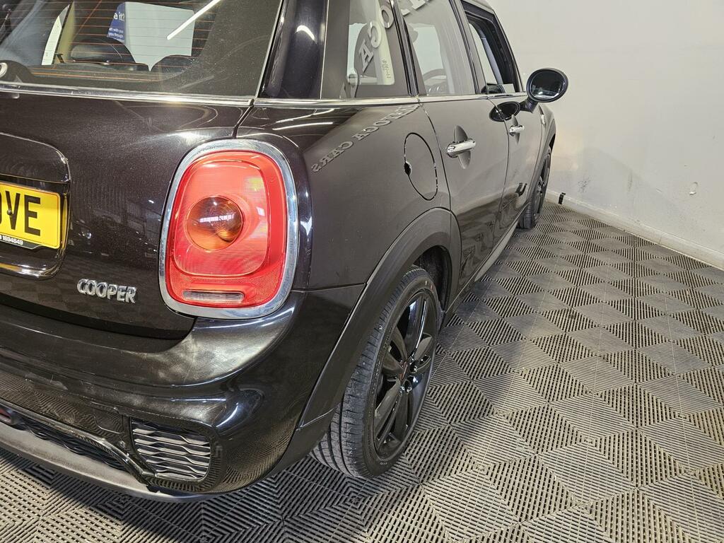 Mini Hatch 1.5 Cooper Hatchback Euro 6 S S FM17OVE Black #3