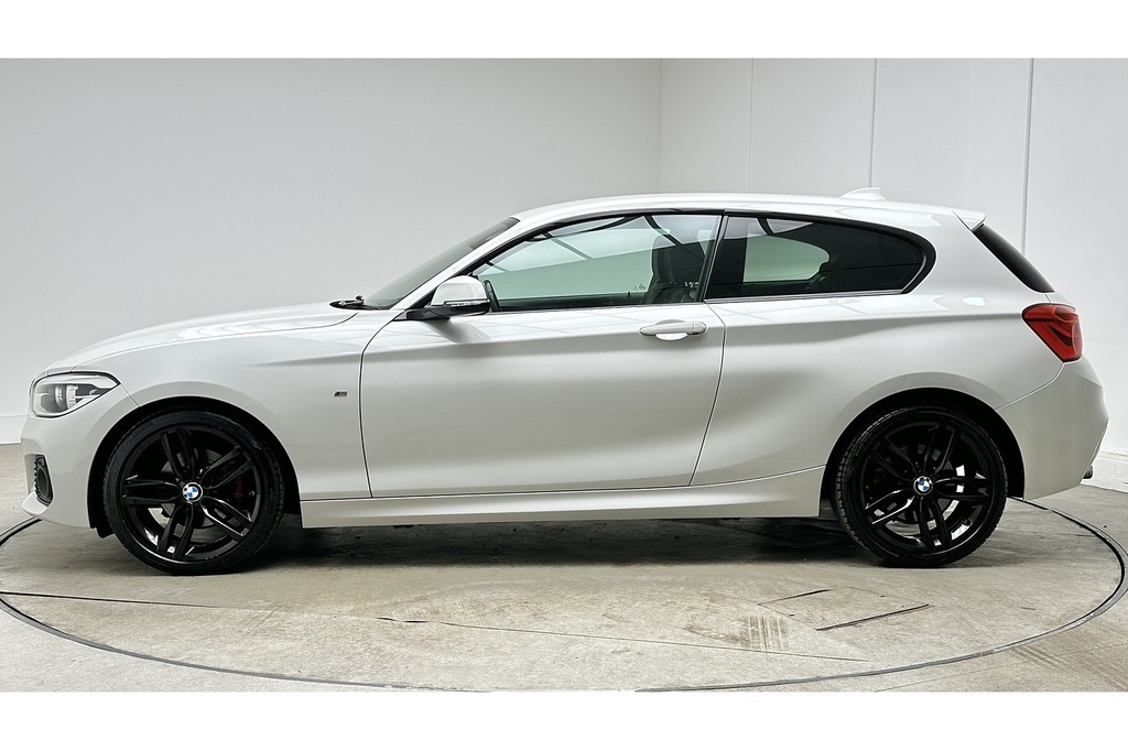 BMW 1 Series 120D M Sport White #6