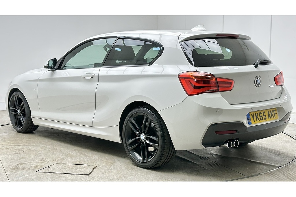 BMW 1 Series 120D M Sport White #5