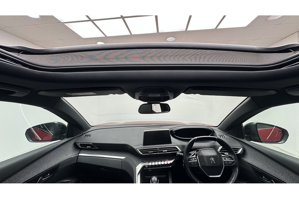 Peugeot 3008 Puretech Gt Line Premium SD18ODF Red #2
