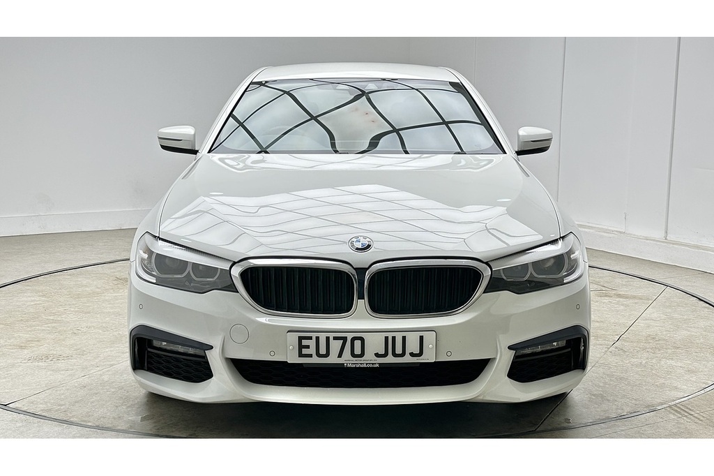 BMW 5 Series 520D Mht M Sport EU70JUJ White #3