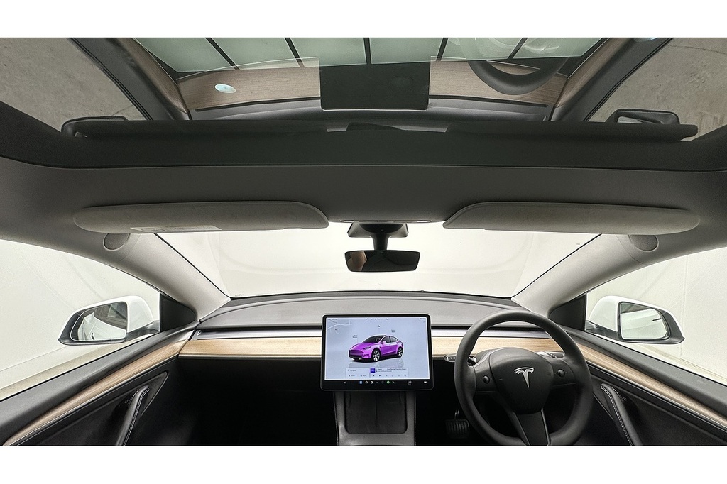 Tesla Model Y Suv ML24BWE White #2
