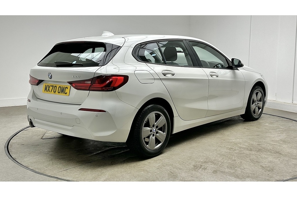 BMW 1 Series 118I Se MX70OMC White #6