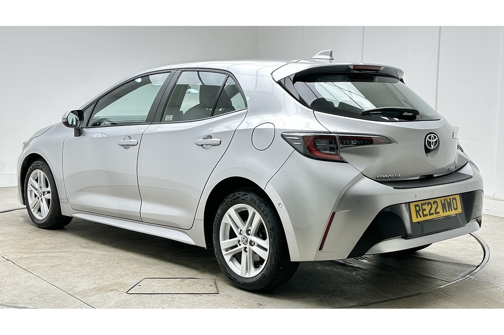 Toyota Corolla Vvt-h Icon Tech RE22WWO Silver #5