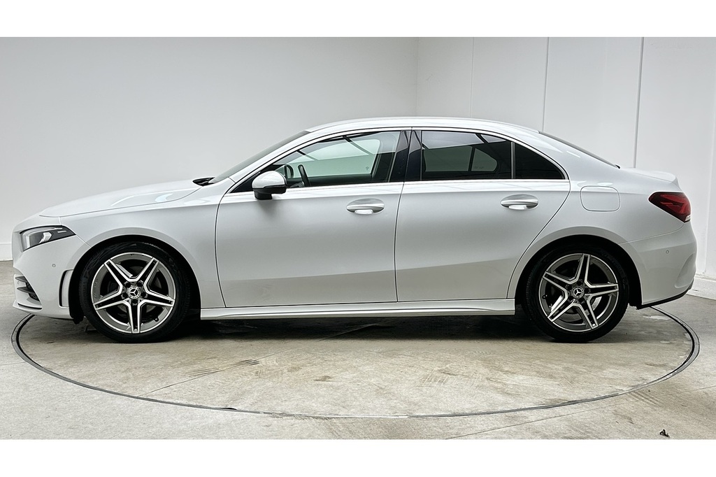 Mercedes-Benz A Class A200 Amg Line GF20BWC White #6