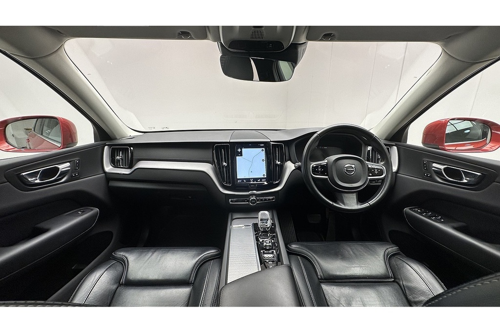 Volvo XC60 H T8 Twin Engine Inscription GN20PKD Red #2