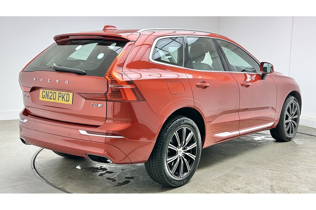 Volvo XC60 H T8 Twin Engine Inscription GN20PKD Red #5