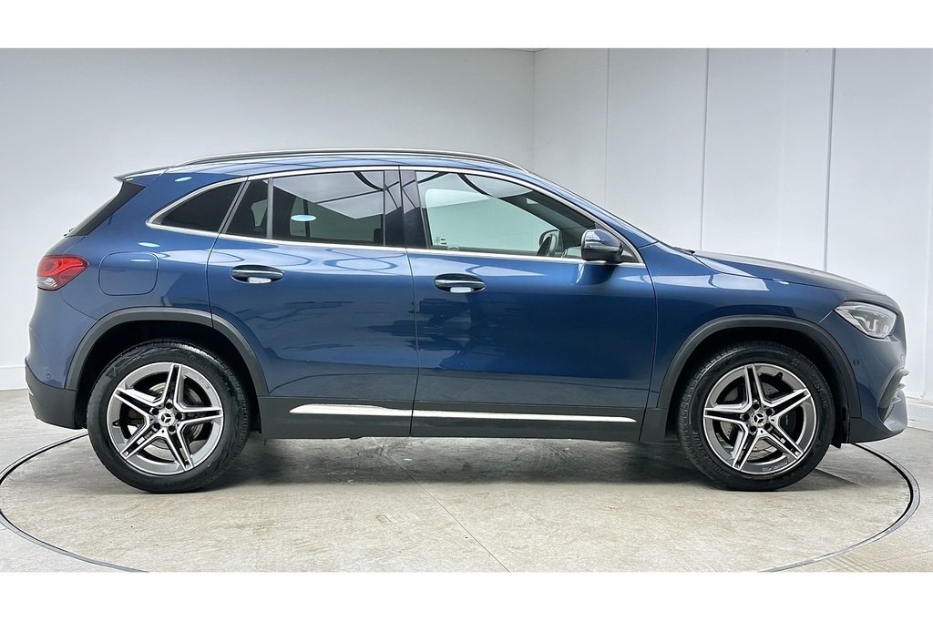Mercedes-Benz GLA Class Gla250e Exclusive Edition LL71KCU Blue #4