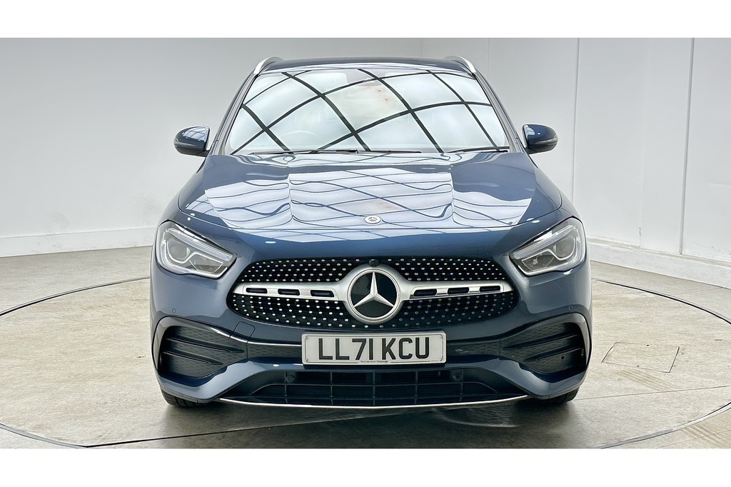Mercedes-Benz GLA Class Gla250e Exclusive Edition LL71KCU Blue #3