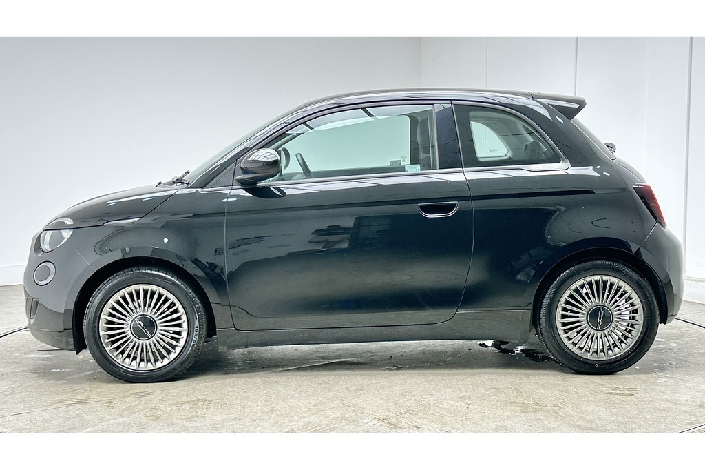 Fiat 500E Icon LL22EUC Black #6