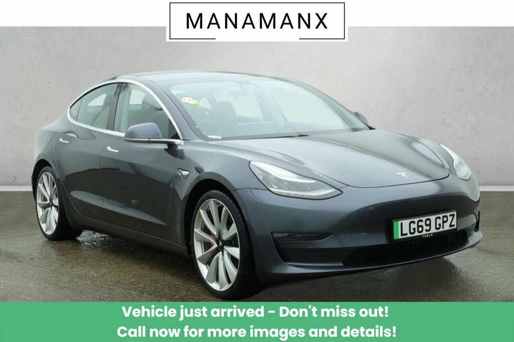 Tesla Model 3 Performance Grey