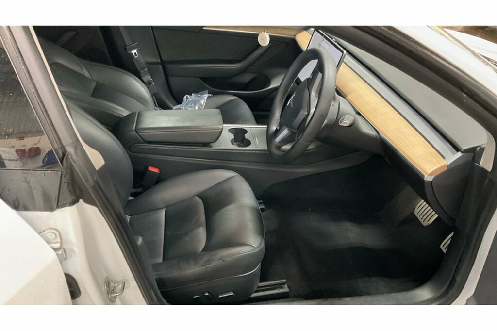 Tesla Model 3 Performance WP71PUE White #3