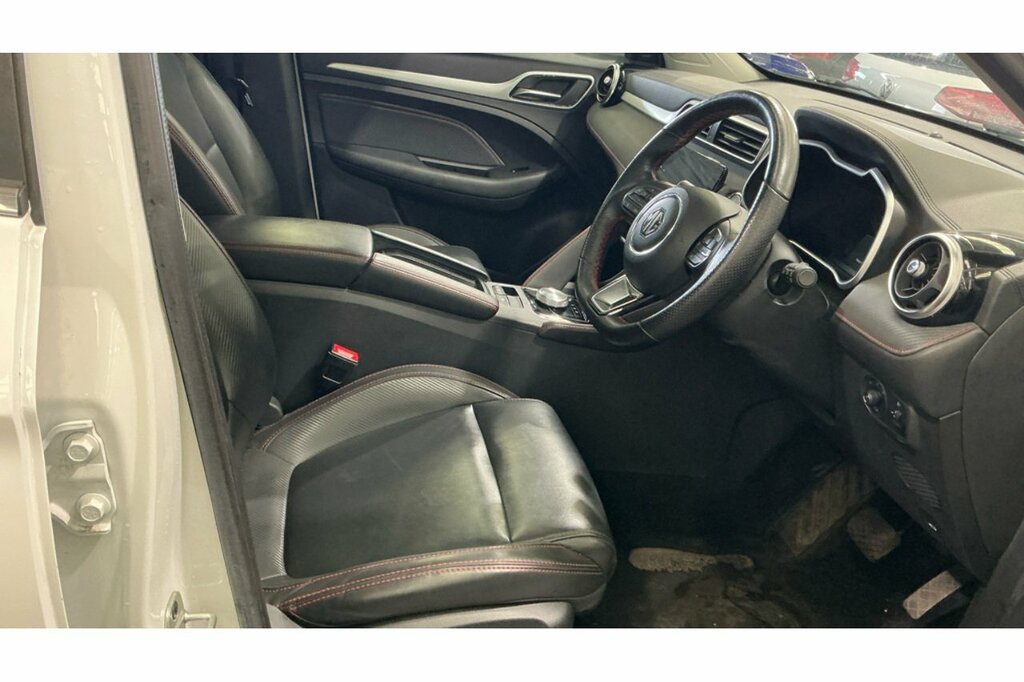 MG ZS Trophy SH22UBT White #3