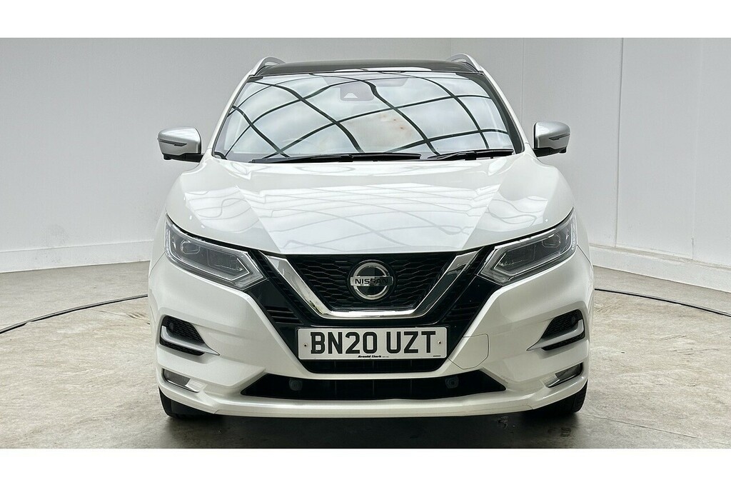 Nissan Qashqai Dig-t Tekna BN20UZT White #3