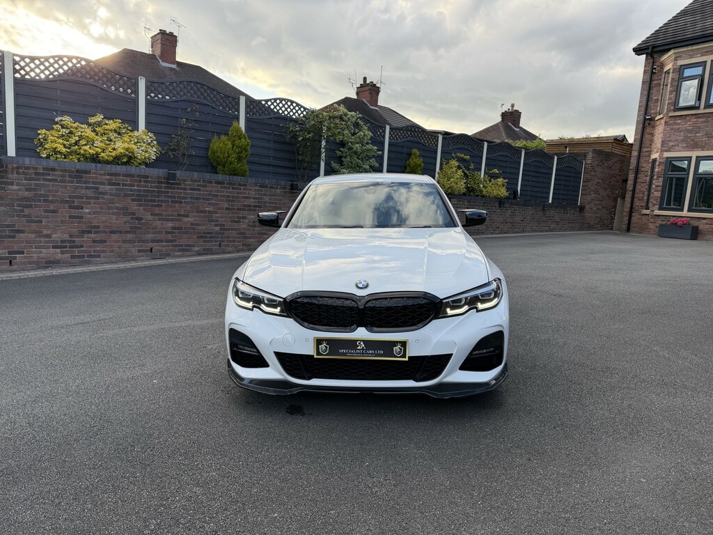BMW 3 Series Saloon 2.0 320I M Sport Saloon 201969 White