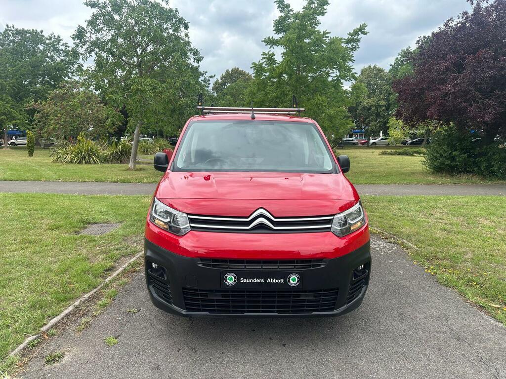 Citroen Berlingo Panel Van 1.5 Bluehdi 650 Enterprise M 201969 YA69OPC Red #2