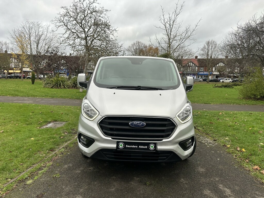 Ford Transit Custom Panel Van 2.0 Transit Custom Limited Van 300 L1 2. BL70ZPO Silver #2