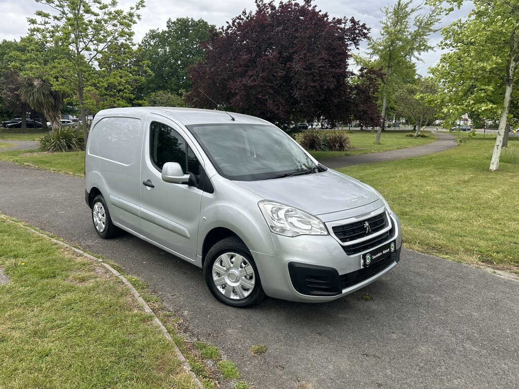 Peugeot Partner Panel Van 1.6 Bluehdi 855 Se 201767 Silver