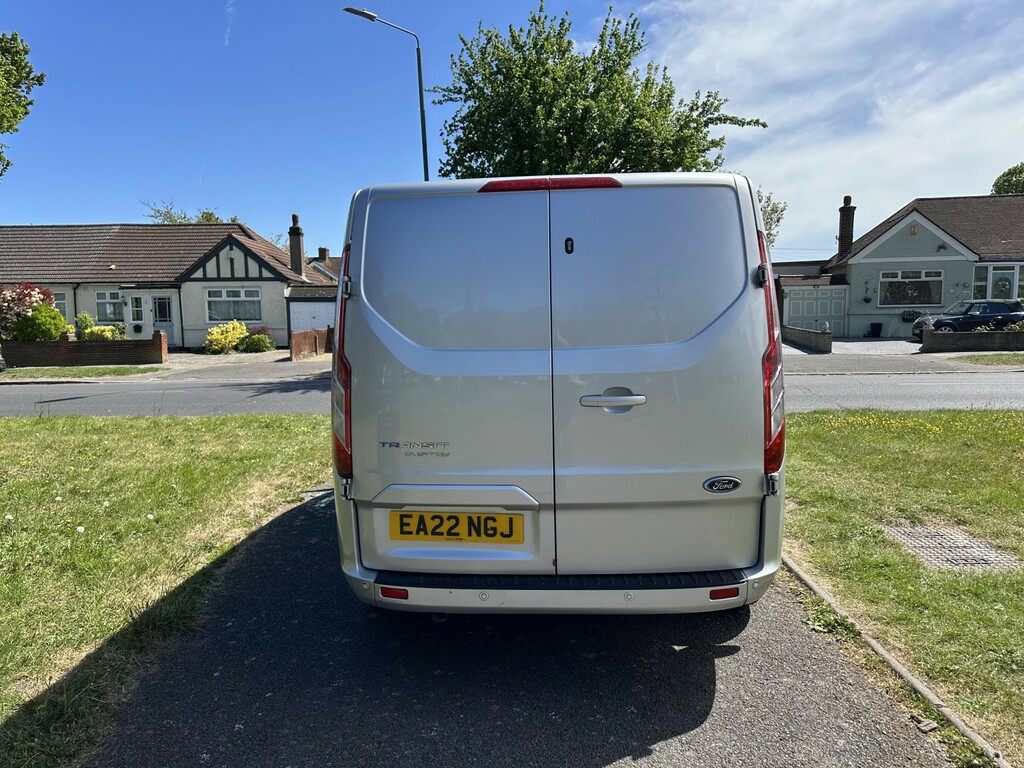 Ford Transit Custom Panel Van 2.0 Transit Custom Limited Van 300 L1 2. EA22NGJ Silver #5