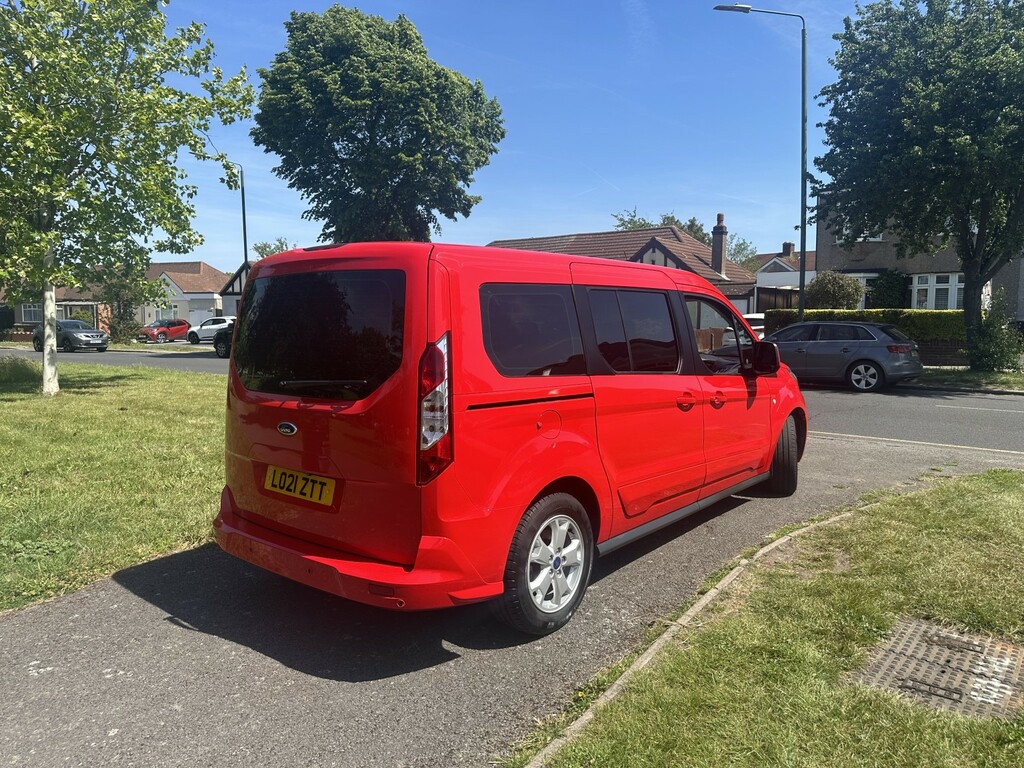 Ford Tourneo Connect Mpv Titanium 2.5 Lpg 202121 Red #4