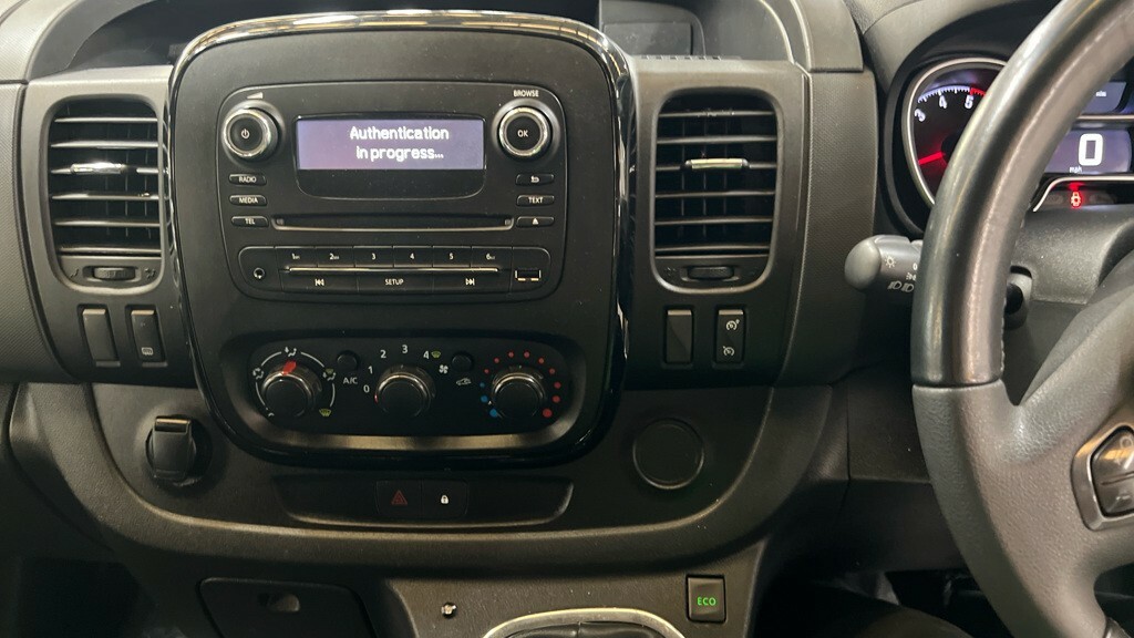 Vauxhall Vivaro Panel Van 1.6 Cdti 2900 Sportive 201919 FD19XSG Silver #6