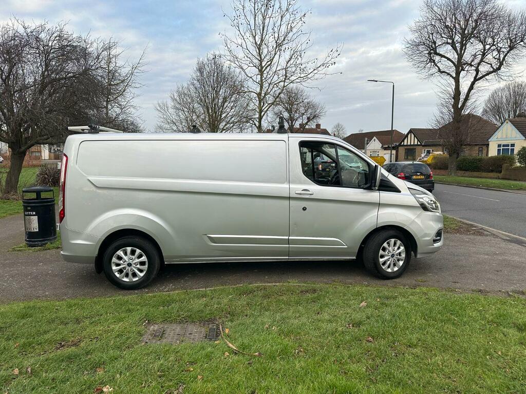 Ford Transit Custom Panel Van 2.0 Transit Custom Limited Van 300 L2 2. HW70VWP Silver #3