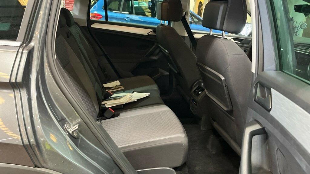 Volkswagen Tiguan Suv 1.5 Tsi Evo Match 201919 WD19LVU Grey #5